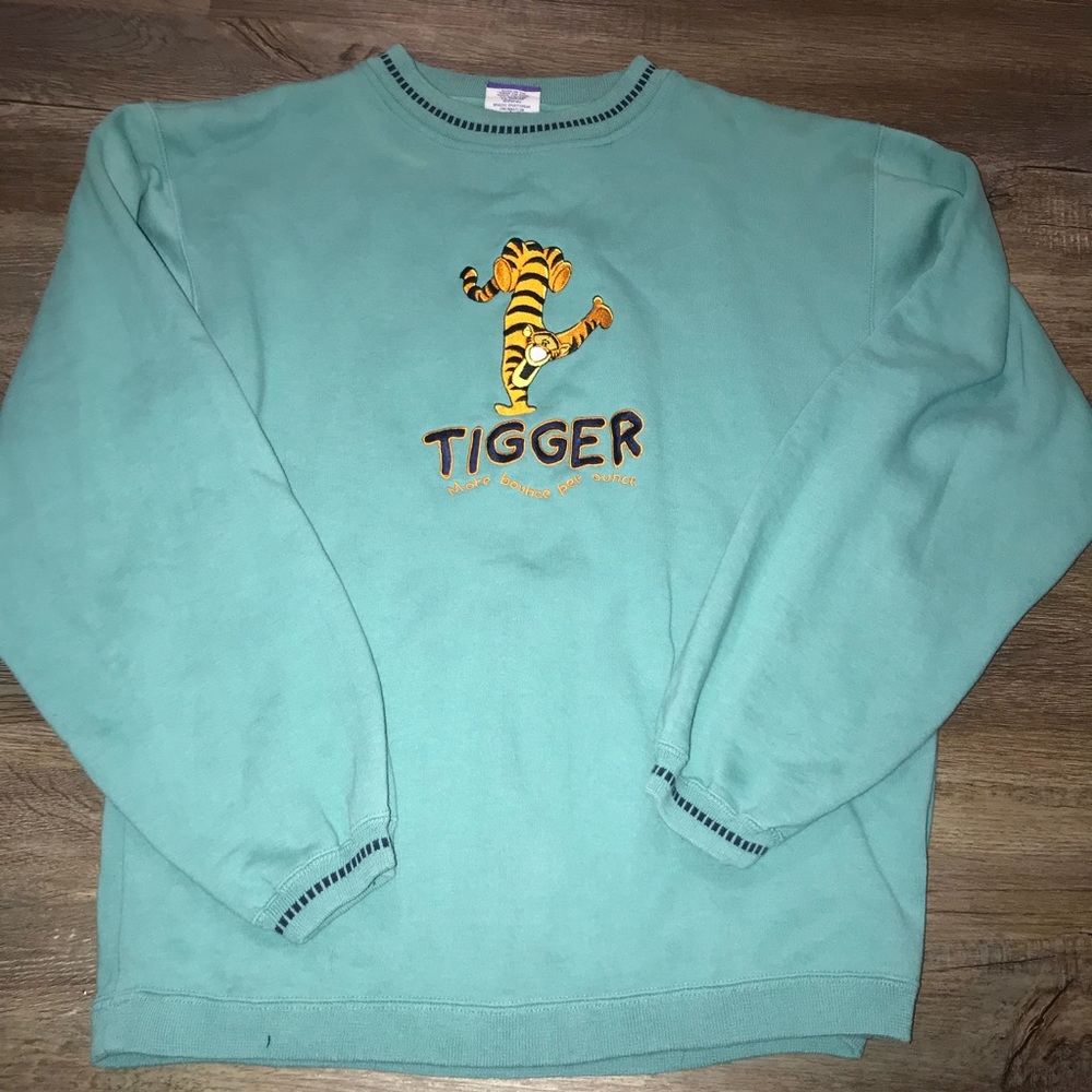 DISNEY TIGGER CREWNECK